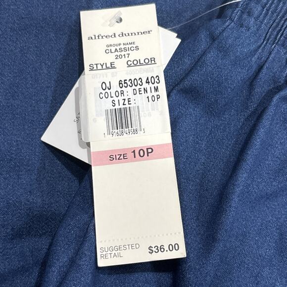 NWT Alfred Dunner CAPRI: 2 Pair, Black & Denim Blue, Cotton, Sz 10 Petite, L 18” - Picture 4 of 11